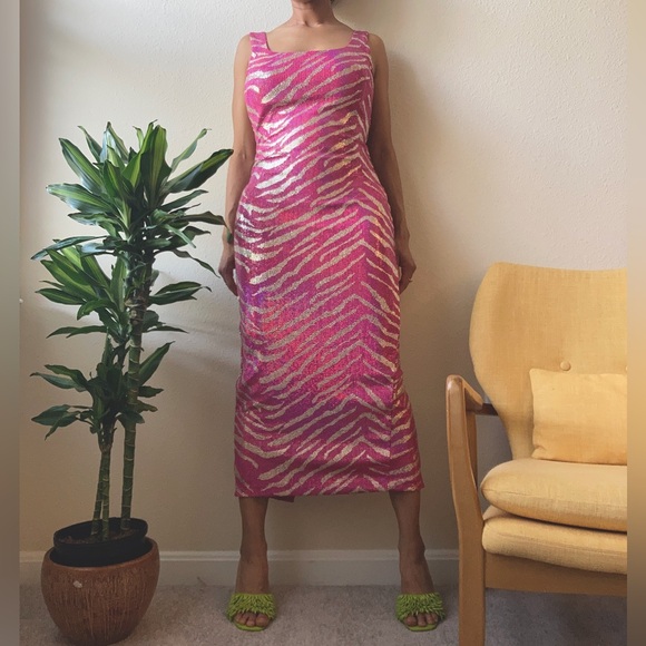 Pink Sequin Dress- 1 LEFT❗️ - Picture 9 of 11